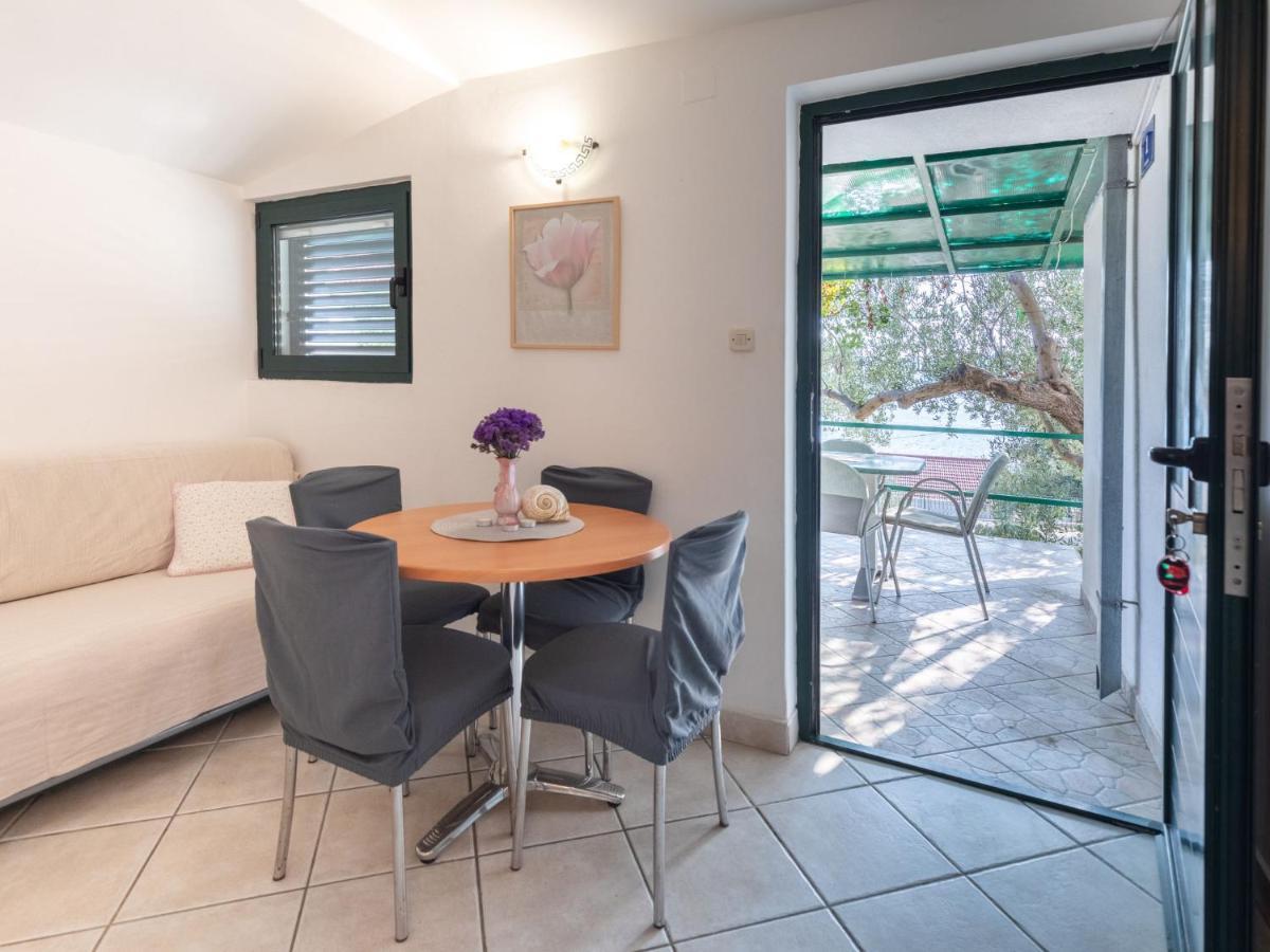 Holiday Home Dubra By Interhome コマルナ エクステリア 写真